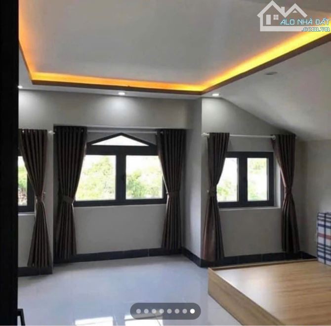 Bán Biệt Thự Tuyệt Đẹp Nguyễn Tất Thành - Phước Đồng Giá Bán Gấp - 3
