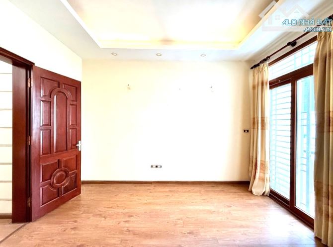 KHU CỰC HIẾM NHÀ BÁN - BÁN NHÀ PHÂN LÔ DUY TÂN 55M2 - 5 TẦNG 4M MẶT TIỀN - 26 TỶ - VỈA HÈ - 3
