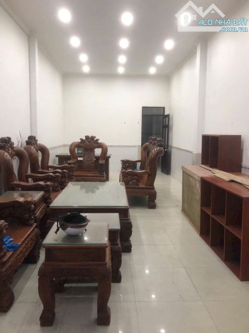 NGỘP CẦN RA GẤP - HOÀ BÌNH TÂN PHÚ - DT: (4x16 ) 2 TẦNG - NHỈNH 7 TỶ - 3