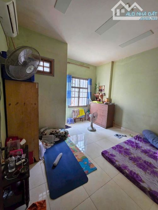 CHÍNH CHỦ BÁN NHÀ 3 TẦNG ĐẸP NHƯ MỚI – HOÀN CÔNG ĐẦY ĐỦ – HẺM 6M THÔNG – TĂNG NHƠN PHÚ B - 3