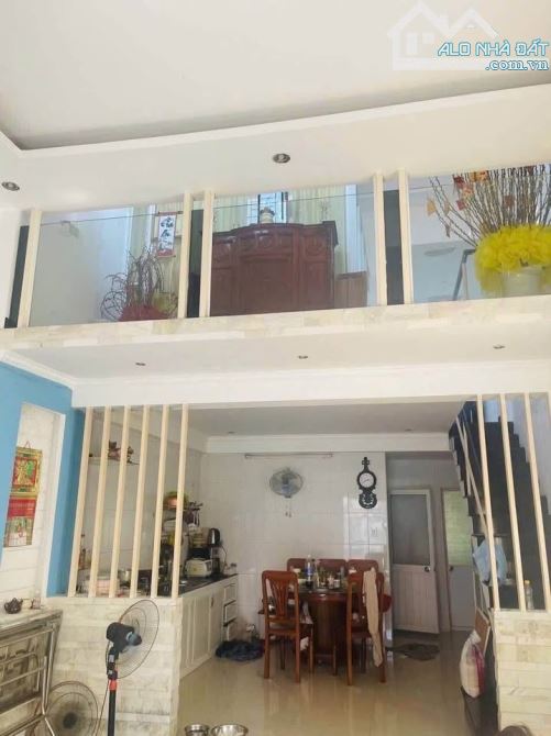 BÁN ĐẤT TẶNG NHÀ 2 TẦNG - NGAY CẦU CẨM LỆ - GIÁ TỐT NHẤT THỊ TRƯỜNG - 3