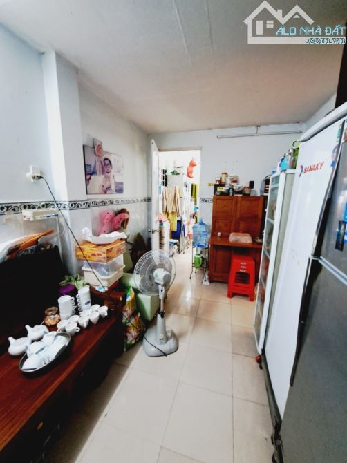 BÁN NHÀ 68M² 4X17 - HẺM ĐỘC LẬP GẦN CHỢ TÂN HƯƠNG – 2 TẦNG – CHỈ 5.6 TỶ - 3
