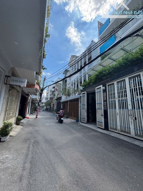 💥 Toà CHDV 25 Phòng Khan Hiếm – NỘI KHU 345 TRẦN HƯNG ĐẠO, QUẬN 1 - 10,5x21m H6T - 3