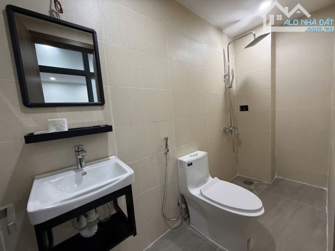 Bán nhà hẻm oto Trần Văn Quang Tân Bình 3 tầng BTCT 3PN 57m2 ngang 5.7m chỉ 5.5 tỷ - 3