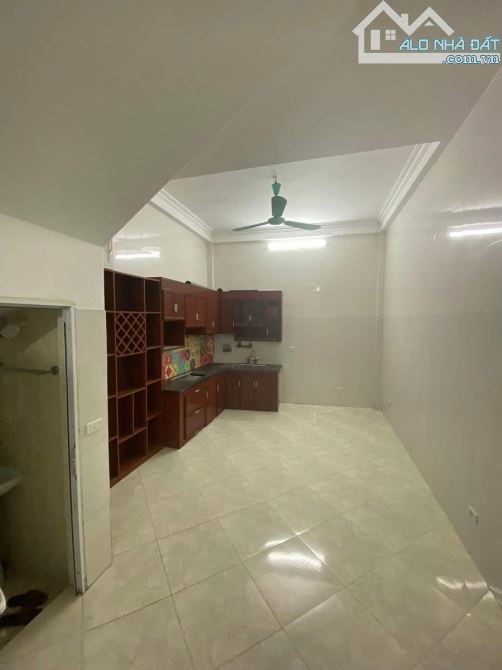 👉ĐỨC THƯỢNG - NHÀ 3 TẦNG DÂN XÂY - NGÕ THÔNG - Ô TÔ 7 CHỖ QUA NHÀ - GẦN ĐƯỜNG VÀNH ĐAI 4 - 3