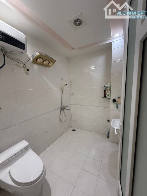 Cần Bán nhà 5 tầng phố Tô Hiệu Hải Phòng - Oto đỗ cửa, quá ổn để ở và kinh doanh - 3