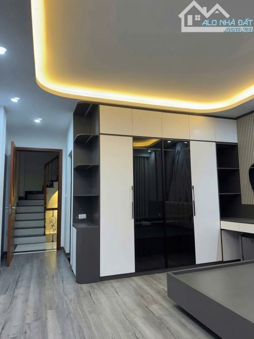 Hàng VIP Yên Lạc Oto ngủ trong nhà - DT 48m2 xây mới 6 tầng Thang máy giá nét 11,9 tỷ - 3