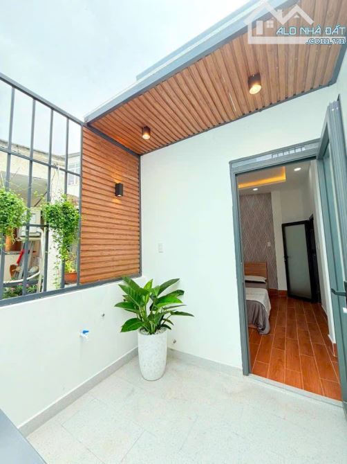 💎NHÀ 2 TẦNG - CÔNG NHẬN 37M2 - HẺM TRƯỚC NHÀ 5M - CÓ SÂN THƯỢNG VÀ BAN CÔNG - 3