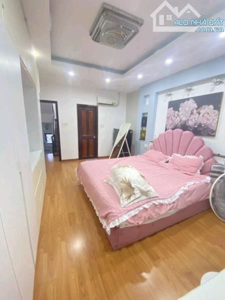 SÁT QUẬN 1 - GẦN CHỢ THỊ NGHÈ - NGÔ TẤT TỐ - BÌNH THẠNH - NHÀ 4 TẦNG - 35M2 - CHỈ 6.9T TL - 3