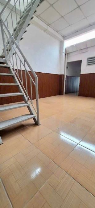 NHÀ RỘNG TRỆT GÁC LỮNG MT ĐƯỜNG HÀNG XOÀI SÁT BÊN Đ.PHẠM HÙNG KD SUNG TÚC LÊ BÌNH CÁI RĂNG - 3