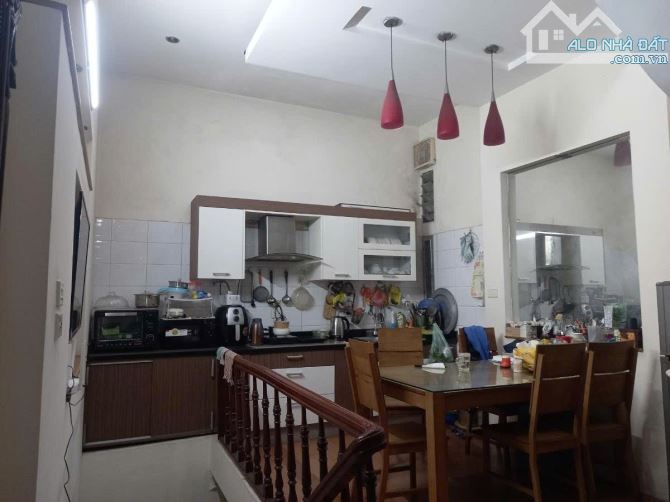 PL PHƯƠNG MAI - Ô TÔ VÀO NHÀ - KINH DOANH 42m2 4 tầng mặt tiền 4m Giá 17.9 tỷ - 3