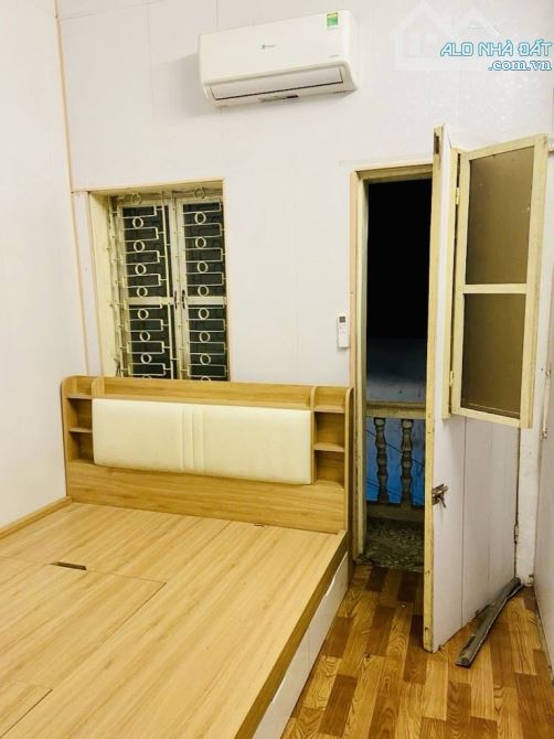 SIÊU HIẾM THANH NHÀN – GẦN PHỐ, GẦN TRƯỜNG – 3 TẦNG CHẮC CHẮN, SỔ ĐỎ RIÊNG - 3
