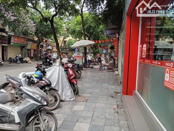 Bán nhà MP Hàng Bông Hoàn Kiếm 460m x 3T x MT 15.5m x giá 210 tỷ. Hiếm, đẳng cấp - 4