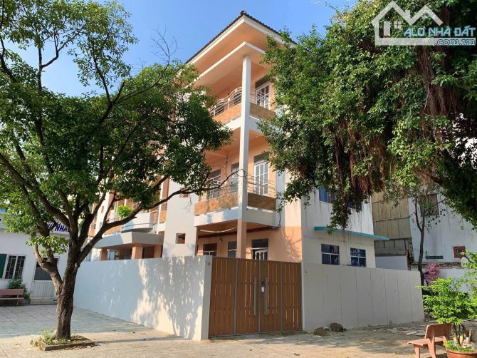 Biệt thự sân vườn Trường Chinh Tân bình chỉ 138tr/m2 cả đất cả hiện trạng - 4