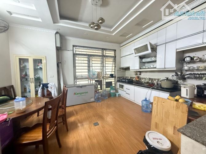 Đốc Ngữ 56m2 Ô TÔ TRÁNH, KINH DOANH - Nhỉnh 20 tỷ, NHÀ ĐẸP - 4