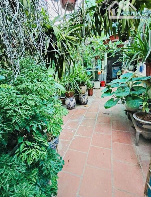 Siêu HIẾM! MẶT PHỐ LÝ QUỐC SƯ 80m2, 3 tầng - VỊ TRÍ ĐẮC ĐỊA - 4