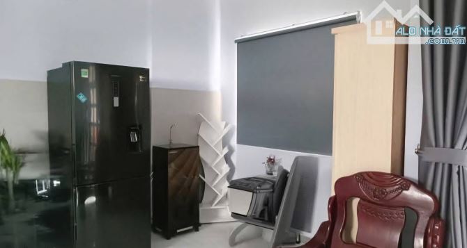Bán nhà quận 8 ngang khủng 6m. - 3