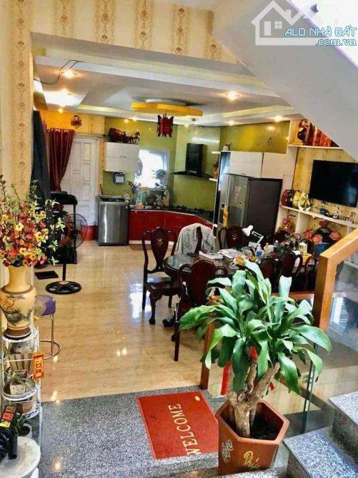 🔥BÁN NHÀ 4TẦNG MẶT TIỀN ĐƯỜNG LÊ ĐÌNH LÝ , TRUNG TÂM HẢI CHÂUU - 4