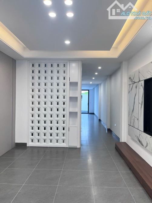 Bán NR tại khu TT Licola, 488 Ngọc Hồi, 11 tỷ, 102 m2, 5 tầng, có thang máy. Uy tín! - 4