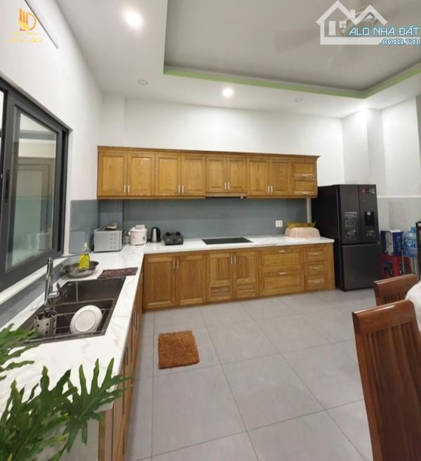 Nhà đẹp Gò Vấp, Mặt Tiền đường 16m, 4 tầng 99m2, kênh Tham Lương, Nguyễn Oanh, f15 14,XXtỷ - 4