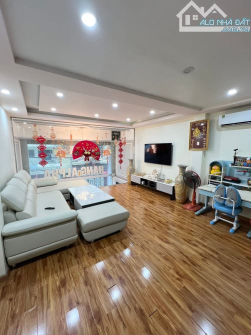 Cần Bán nhà 5 tầng phố Tô Hiệu Hải Phòng - Oto đỗ cửa, quá ổn để ở và kinh doanh - 4