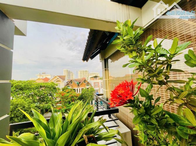 Diện tích lớn 90m2 - nhỉnh 13 tỷ! Bán nhà Bình Thạnh HXH 1 trục sát mặt tiền Lê Quang Định - 4