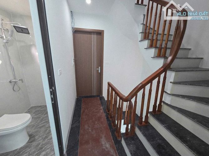 NHÀ MỚI LIÊN MẠC - Ô TÔ ĐỖ CỬA, 40M2, 5 TẦNG, MT 4M - GIÁ 7 TỶ - 5
