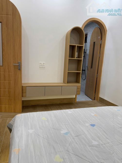 Nhà đẹp 2 Tầng BÙI THỊ XUÂN- giá chỉ 2tỷ 7xx - 5