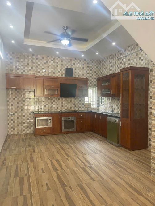 CẦN BÁN NHÀ CỔ LINH THẠCH BÀN LONG BIÊN HÀ NỘI. - 5
