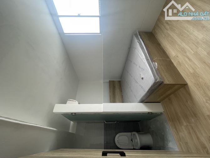 BÁN NHÀ SÁT MT ĐƯỜNG TRẦN QUANG KHẢI, QUẬN 1. 44M2, 4Tầng 8PN. CHỈ 12tỷ - 5