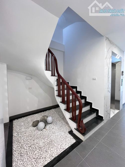 Bán NR tại khu TT Licola, 488 Ngọc Hồi, 11 tỷ, 102 m2, 5 tầng, có thang máy. Uy tín! - 5