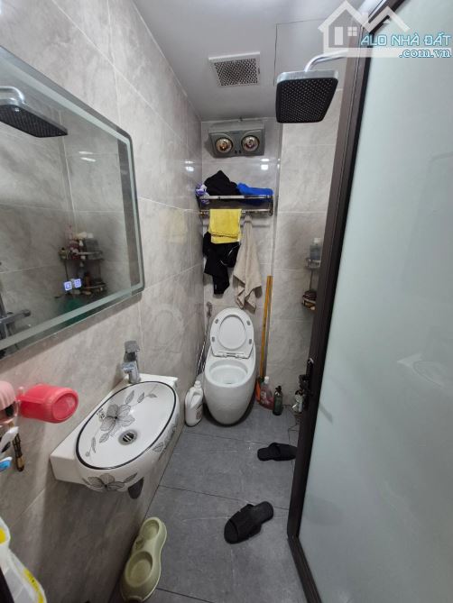 BÁN NHÀ NGÕ RỘNG,NÔNG PHỐ VỌNG QUẬN HAI BÀ, DT 22M2, 5 TẦNG LÔ GÓC, GẦN PHỐ, GIÁ 5,7 TỶ - 5