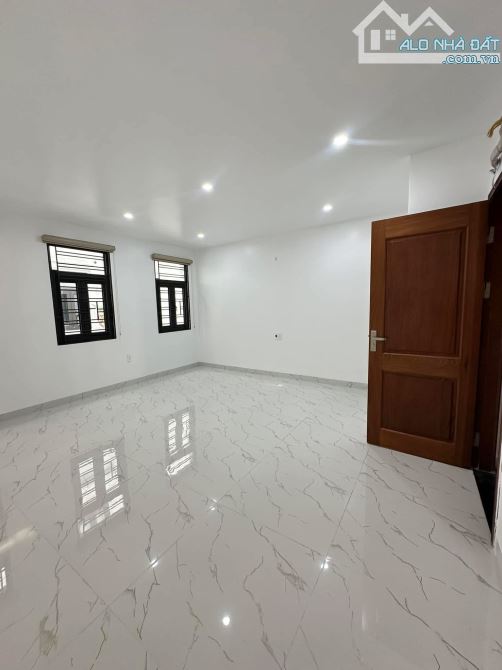 Ms Linh-Bán căn shophouse mặt trục chính Hoàng Huy Riverside-Thượng Lý-Hồng Bàng - 5
