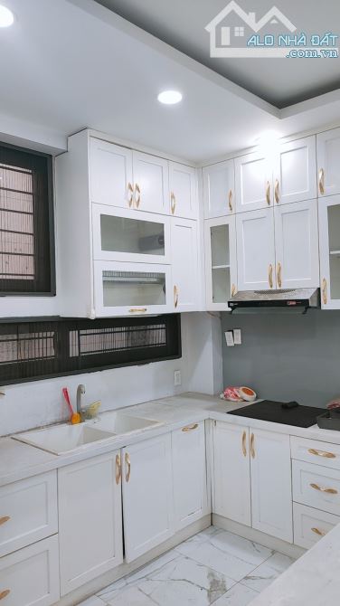 ÔTÔ NGỦ TRONG NHÀ - BÌNH THẠNH NGAY QUẬN 1 & PHÚ NHUẬN 66M2 4 TẦNG 4PN SÂN THƯỢNG - 5