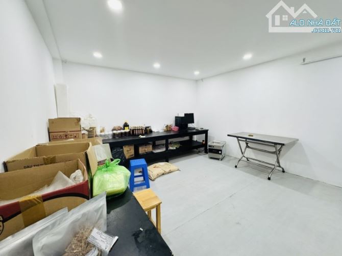Mặt tiền kinh doanh P15 Tân Bình, DT 118m2( 6,1x19m), giảm 3,5 tỷ giá bán còn 17 tỷ TL - 5