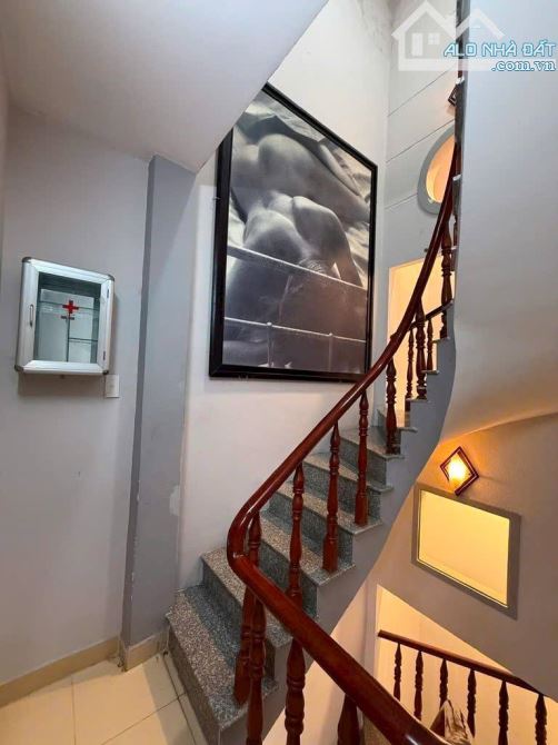 🔥💥 Tìm Đâu Ra ? Nhà BTCT Đúc 4 Tầng 44M2 Hẻm Ba Gác Đ. Hoàng Hoa Thám Chỉ Nhỉnh 4.x Tỷ - 5