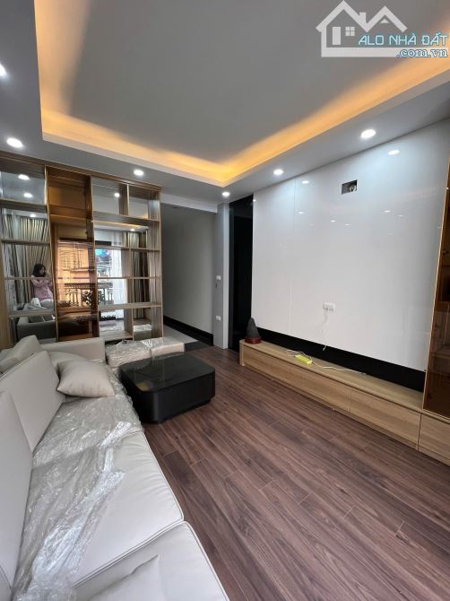Nhà 5 tầng thang máy, kinh doanh tốt, gần trường học, Phúc Đồng - 5