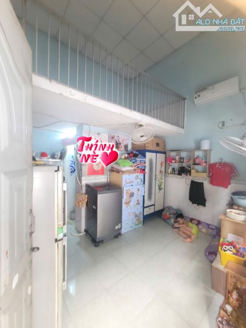 Bán nhà cấp 4 (6x35m), mặt tiền Nguyễn Du p.Bình Hòa, thu nhập 18tr/th - 6