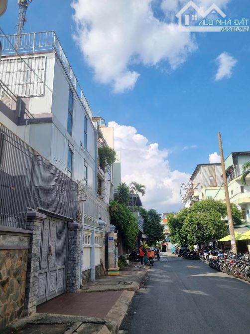 Hẻm 10m ung văn khiêm ngang 8 dài 20 công nhận đủ 160m2 tính giá 150tr/m2 - 6