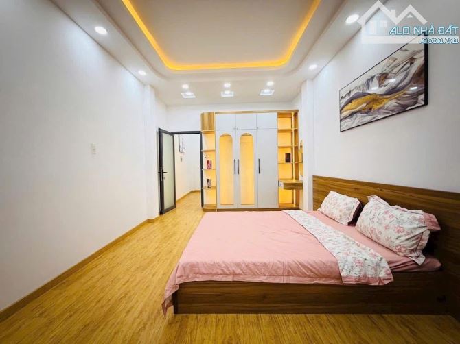 Bán Nhà Hẻm Xe Hơi Gò Vấp-35m2-3Tầng-4PN-Giá 5.28 Tỷ - 6