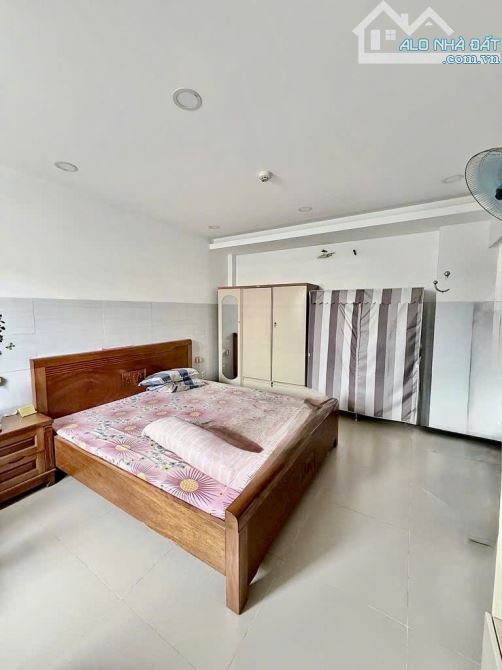 6.5❌23m, BÁN TOÀ CHDV 20PN, 100TR/THÁNG, ĐƯỜNG 8M, PHAN HUY ÍCH, P15 TÂN BÌNH, 21 TỶ TL - 6