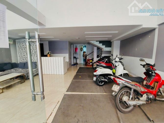 Bán nhà hẻm xe hơi Quận 3 đúc 6 tầng BTCT 135m2 NGANG 7.5m 13CHDV Dòng tiền 170tr/th - 6