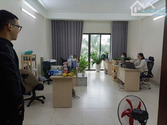 Siêu VIP nhà đẹp Trần Cung Bắc Từ Liêm. Sổ vuông 67m, 5 tầng MT5m Giá 45 tỷ Ngõ 2 ô tô tải - 6