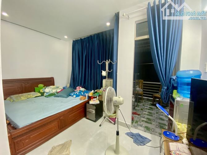 NHÀ 4 TẦNG HUỲNH THỊ HAI Q12- HẺM OTO NGỦ TRONG NHÀ- GIÁ 4TY750 - 7