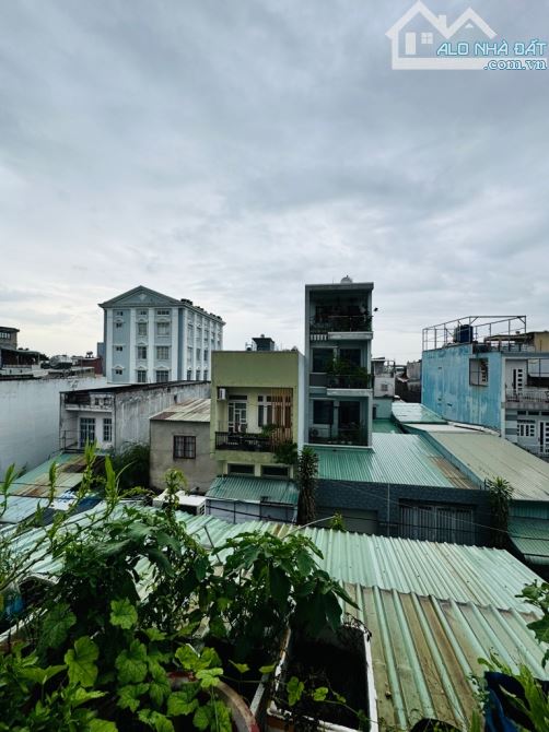🏠 Nhà 3 tầng Mặt tiền đường THẠNH XUÂN 39, Q12 - Dt 176m2 (6.5 x 28), nở hậu 6.9m - 7