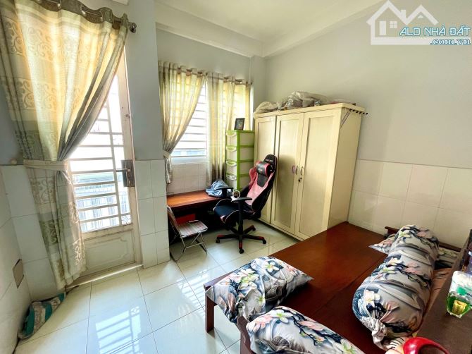 BÁN NHÀ 5 TẦNG HẺM XE HƠI NGUYỄN CẢNH CHÂN, P. NGUYỄN CƯ TRINH Q.1 GIÁ CHỈ NHỈNH 8 TỶ - 7