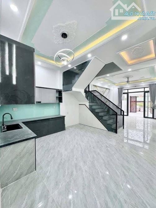 CHỦ GỬI BÁN NHÀ 1T1L PHƯỜNG HOÁ AN TP BIÊN HOÀ. DT: 5x20=100M2. GIÁ:4Tỷ5 TL - 7