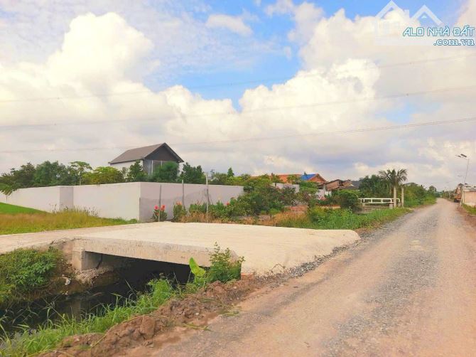Quá rẻ, 540tr sở hữu 128m2 đất thổ Trung Tâm Lạc Tấn - 7