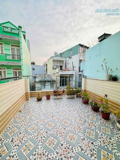 🔥HOÀNG HOA THÁM 68M2 - 3 TẦNG - HẺM XE HƠI - AN NINH  - CHỈ 8 Tỷ - 7