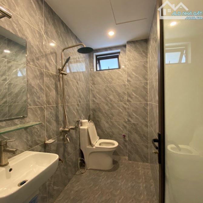 Bán nhà Yên Vĩnh 49m2 4 tầng mặt tiền gần 4m 500m ra trường cấp 1, 2 kim chung 5 tỷ 5 - 8
